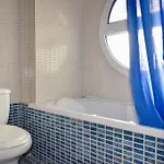 Thaloryn Villa Appartement *